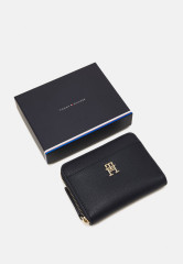 Tommy Hilfiger LIFE MED Wallet space blue LIFEMED-кошелек космический синий