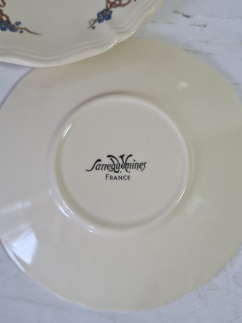 Набор тарелок винтажных Sarreguemines France, керамика с ярким цветочным узором, 5 шт х 13 x 1,5 см, Франция, 1960-70гг.