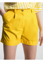 Tommy Hilfiger PLEATED Shorts vivid yellow ПЛИССИРОВАНИЕ шорты ярко-желтый
