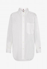 Tommy Hilfiger OVERSIZED Button-down blouse th optic white OVERSIZED Блузка на пуговицах й оптический белый