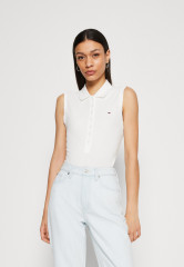 Tommy Hilfiger SLIM COLLAR DETAIL NS Polo shirt ecru SLIM COLLAR DETAIL NS Рубашка поло экрю