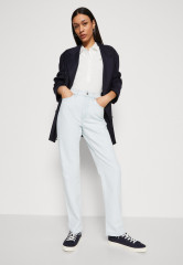 Tommy Hilfiger SLIM COLLAR DETAIL NS Polo shirt ecru SLIM COLLAR DETAIL NS Рубашка поло экрю