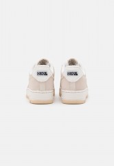 Nike Sportswear WMNS AIR FORCE 1 07 SE Sneaker low phantom/sanddrift/black/white/light silver WMNS AIR FORCE 1 07 SE Низкие кроссовки женские фантом/песок/черный/белый/светло-серебристый