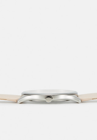 Tommy Hilfiger CASE BLUSH DIAL WITH ACCENTS STRAP Watch pink КОРПУС КРАСНЫЙ ЦИФЕРБЛАТ С РЕМЕШКОМ С АКЦЕНТАМИ Часы розовый