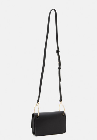 Tommy Hilfiger CHIC CROSSOVER Across body bag black CHIC CROSSOVER Сумка через плечо черный