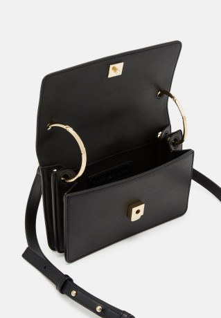 Tommy Hilfiger CHIC CROSSOVER Across body bag black CHIC CROSSOVER Сумка через плечо черный