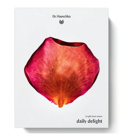 Dr. Hauschka Adventskalender Адвент-календарь 2025, 24 бьюти средства Адвент-календарь натуральной косметики
