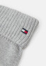 Tommy Hilfiger ESSENTIAL FLAG GLOVES Gloves light grey heather ESSENTIAL FLAG ПЕРЧАТКИ Перчатки светло-серый вереск