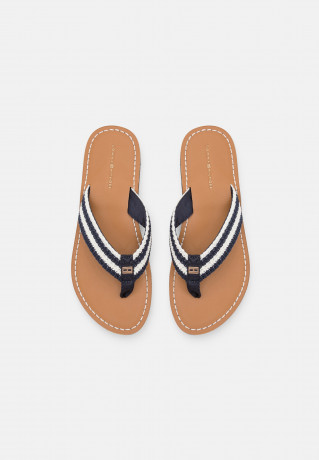 Tommy Hilfiger FEMININE CROCHET  Mules space blue ЖЕНСКОЕ ВЯЗАНИЕ КРЮЧКОМ Мюли космический синий