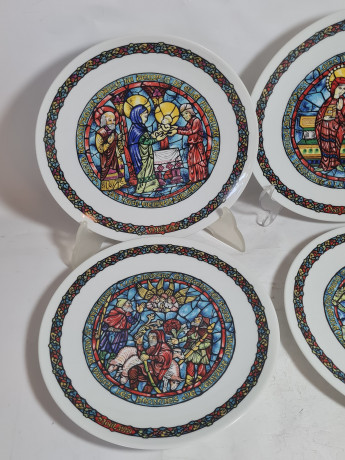 Набор тарелок декоративных винтажных Limoges, в заводской упаковке, сертификат, фарфор, 4 шт., 21 см, Франция, 1960-70гг.