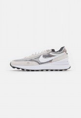 Nike Sportswear WAFFLE ONE Sneaker low summit white/white/black/orange WAFFLE ONE кроссовки женские низкие вершина белый/белый/черный/оранжевый