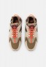 Nike Sportswear AIR HUARACHE Sneaker low braun AIR HUARACHE Низкие кроссовки женские коричневый