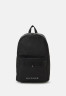 Tommy Hilfiger SKYLINE BACKPACK UNISEX Rucksack black РЮКЗАК SKYLINE UNISEX Рюкзак черный