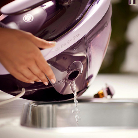Philips Philips Dampfbugelstation PerfectCare 7000 Series PSG7050/30, 1800 ml Wassertank, 2.400 Watt, OptimalTemp, 600 gr Dampfstoss  Паровая гладильная станция Philips PerfectCare 7000 Series PSG7050/30, резервуар для воды 1800 мл, 2400 Вт, OptimalTemp, 