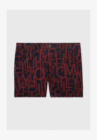 Tommy Hilfiger ADAPTIVE LOGO Shorts regatta red multi АДАПТИВНЫЙ ЛОГОТИП — шорты регата красный мульти
