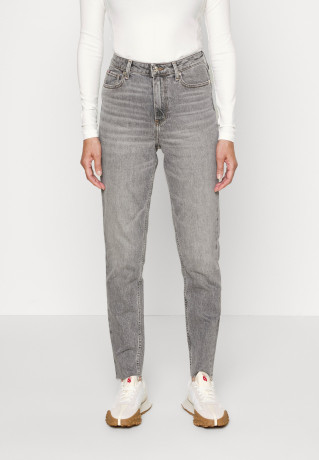 Tommy Hilfiger GRAMERCY TAPERED  Jeans Skinny Fit zigi GRAMERCY TAPERED Джинсы скинни Зиги