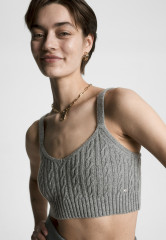Tommy Hilfiger CABLE KNIT CROP Top med heather grey CABLE KNIT CROP Топ средний вереск серый