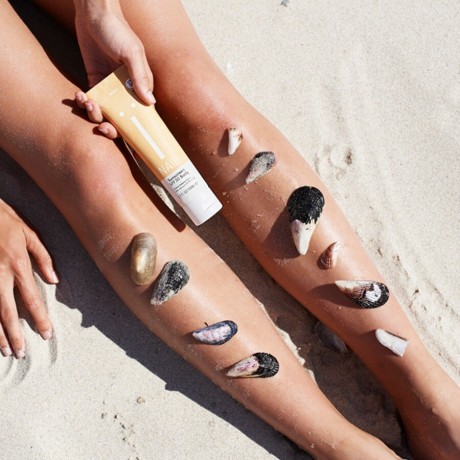 Naif Sunscreen SPF30 Body  Солнцезащитный крем SPF30 для тела