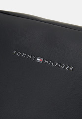 Tommy Hilfiger CORPORATE WASHBAG UNISEX Wash bag black CORPORATE WASHBAG UNISEX Сумка для стирки черный