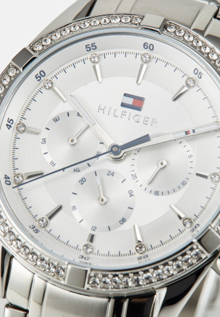 Tommy Hilfiger CASE WITH BEZEL DIAL BRACELET Chronograph watch silver-coloured КОРПУС С БЕЗЕЛЕМ БРАСЛЕТ Часы с хронографом серебристый