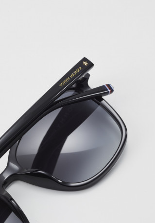 Tommy Hilfiger Sunglasses black Солнечные очки черный