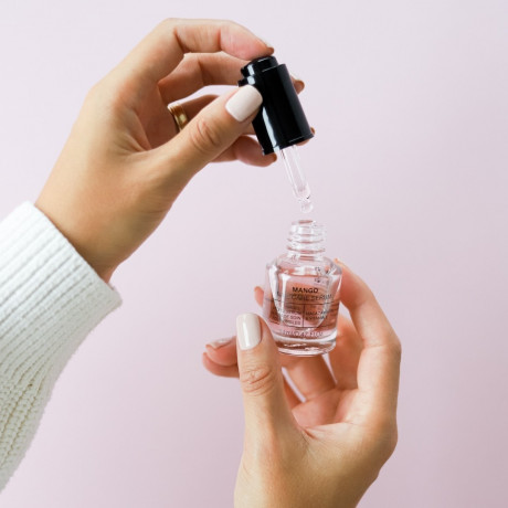 Alessandro Mango Nail Care Serum  Сыворотка для ухода за ногтями манго