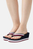 Tommy Hilfiger ESSENTIAL CORP  T-bar sandals red/white/blue ESSENTIAL CORP Сандалии с Т-образной перемычкой красный/белый/синий