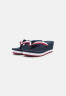 Tommy Hilfiger ESSENTIAL CORP  T-bar sandals red/white/blue ESSENTIAL CORP Сандалии с Т-образной перемычкой красный/белый/синий