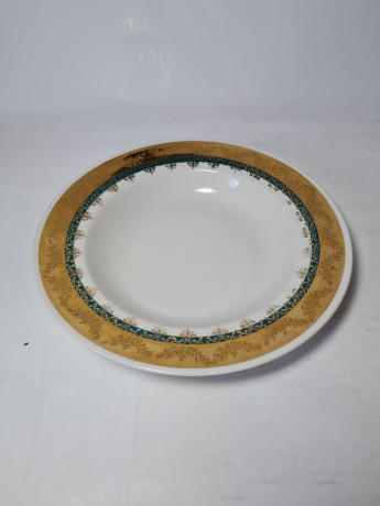 H&C Czechoslovakia Набор тарелок, белый фарфор с зелено-золотым ободком, 4 шт х 23 x 3,5 см, Чехословакия, 1960-70гг.