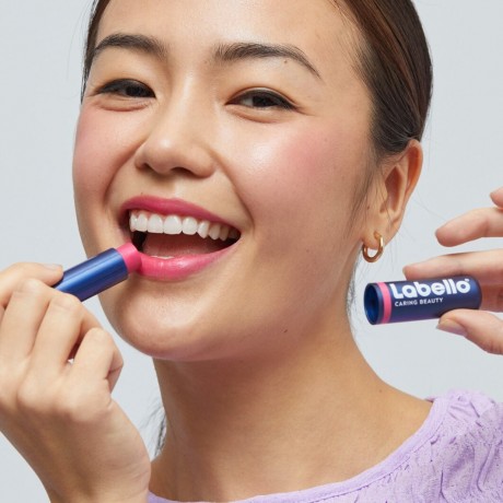 Labello Caring Beauty 2in1 Pink Ухаживающая красота 2 в 1