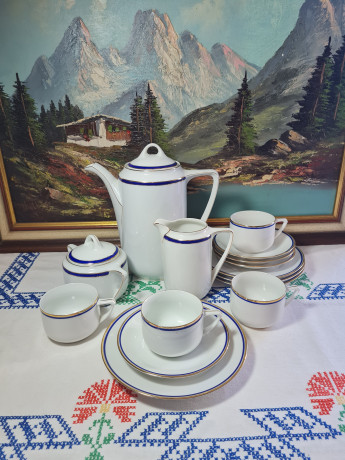 Сервиз чайный винтажный Eamag Alt Schonwald на 4 персоны, с синей и золотой полосой, фарфор, Германия, 1960-70гг.