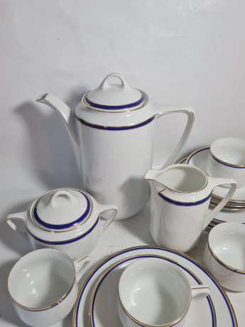 Сервиз чайный винтажный Eamag Alt Schonwald на 4 персоны, с синей и золотой полосой, фарфор, Германия, 1960-70гг.