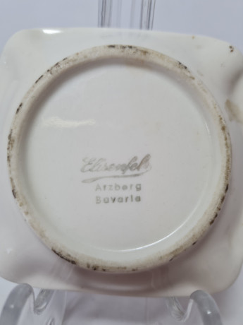 Elisenfels Arzberg Bavaria Винтажная квадратная пепельница с обильной позолотой "Мюнхен", 8см, Германия,1960-70гг.