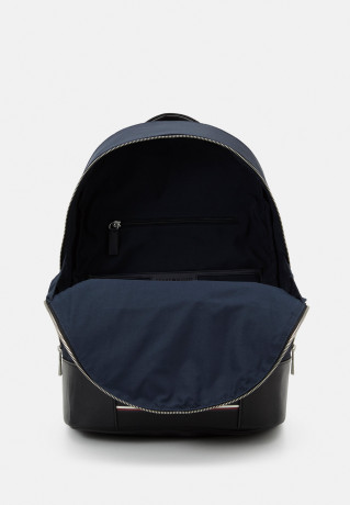 Tommy Hilfiger CENTRAL REPREVE BACKPACK UNISEX Rucksack space blue РЮКЗАК CENTRAL REPREVE УНИСЕКС Рюкзак космический синий