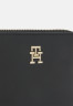 Tommy Hilfiger ICONIC MEDIUM Wallet black ICONIC СРЕДНИЙ Бумажник черный