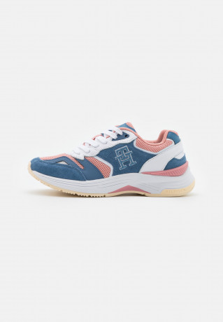 Tommy Hilfiger MODERN PREP RUNNER Trainers blue coast MODERN PREP RUNNER Кроссовки голубое побережье