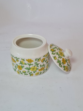 Набор посуды винтажный Taunton Valb England: чайник, молочник, сахарница, банка с крышкой "Желтые цветы", фарфор, Англия, 1960-70гг.