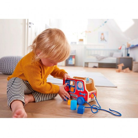 Haba Nachziehspielzeug Feuerwehrauto Передвижная игрушечная пожарная машина