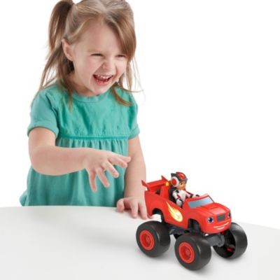 Mattel Blaze und die Monstermaschinen Blaze  AJ Блэйз и машины-монстры Блэйз Эй Джей