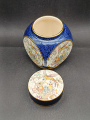 Банка для чая винтажная Carlton Ware England "Фрукты и птица", в ярких тонах, керамика, 13 х 8 см, Англия, 1960-70гг.