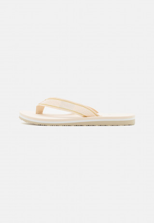 Tommy Hilfiger WEBBING  T-bar sandals sugarcane WEBBING Сандалии с Т-образной перемычкой сахарный тростник