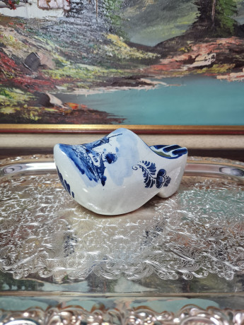 Фигурка винтажная Delft Blue Holland "Башмачок с мельницей", фарфор, 6 x 16 x 8 см, Нидерланды, 1960-1970гг.