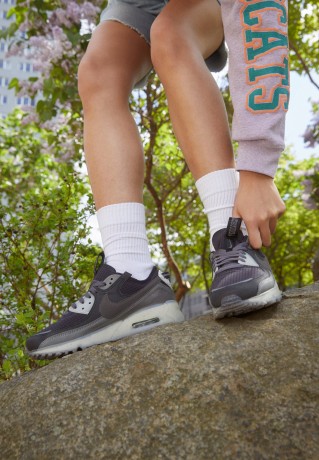 Nike Sportswear AIR MAX TERRASCAPE 90 Sneaker low black/dark pewter/light bone/thunder grey AIR MAX TERRASCAPE 90 Низкие кроссовки женские черный/темно-оловянный/светлая кость/громовой серый