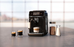 Philips Philips Kaffeevollautomat 2200 Serie EP2231/40 LatteGo, klavierlackschwarz  Полностью автоматическая кофемашина Philips серии 2200 EP2231/40 LatteGo, черный рояль