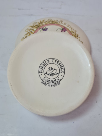 Шкатулка круглая винтажная Swanage Purbeck Ceramics, керамика с ярким цветочным рисунком, ручная работа, 11 x 4,5 см, Англия, 1960-70гг.