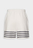 Tommy Hilfiger Shorts breton white/desert sky шорты бретонский белый/небо пустыни