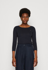 Tommy Hilfiger 1985 SLIM OPEN 3/4 Long sleeved top desert sky 1985 SLIM OPEN 3/4 Топ с длинными рукавами небо пустыни