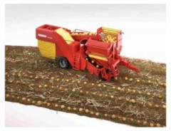 Bruder BRUDER 02130 TPS  Grimme Kartoffelvollernter Картофелеуборочный комбайн BRUDER 02130 TPS Grimme