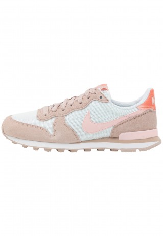 Nike Sportswear INTERNATIONALIST Sneaker low summit white INTERNATIONALIST Низкие кроссовки женские вершина белая