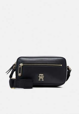 Tommy Hilfiger ICONIC TOMMY CAMERA BAG Across body bag black ICONIC TOMMY CAMERA BAG Сумка через плечо черный